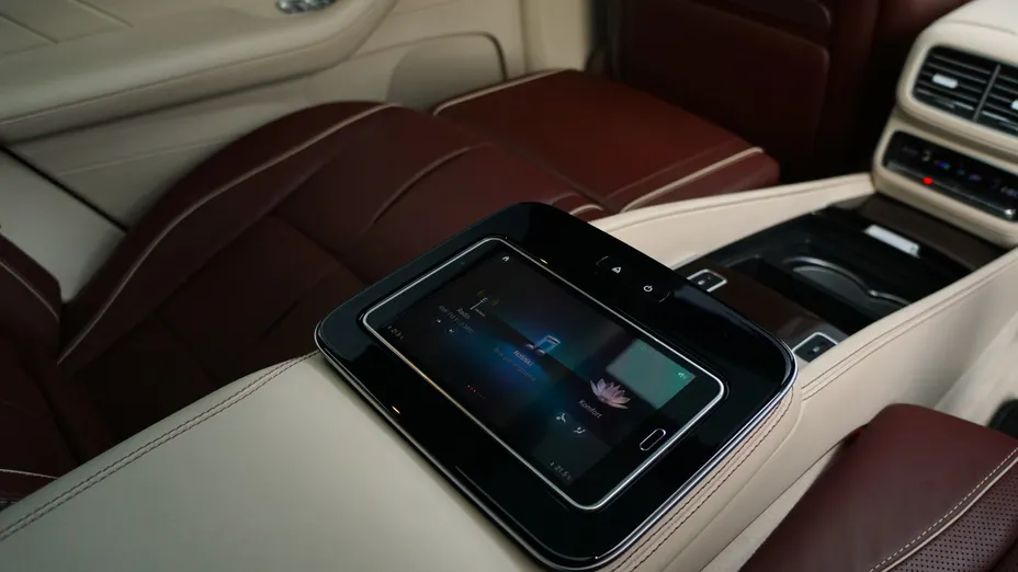 MERCEDES-BENZ GL Maybach GLS 600 4-Matic