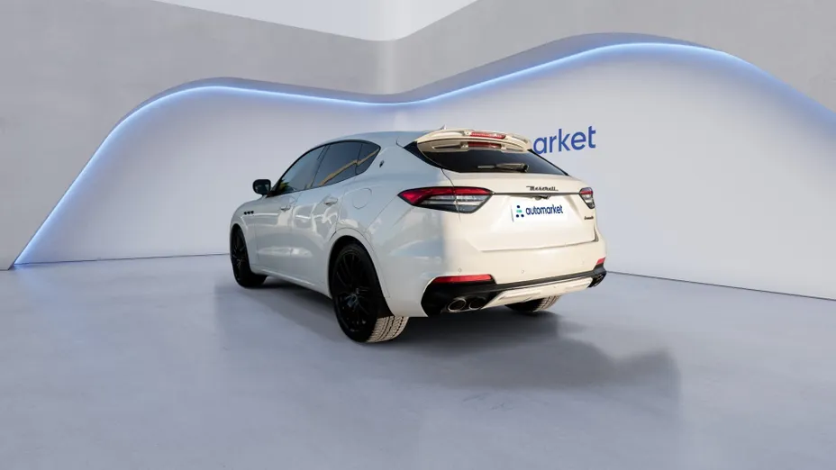 MASERATI Levante Levante Gransport