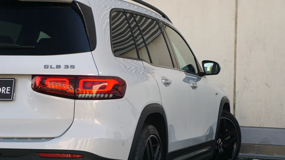 MERCEDES-BENZ GLB AMG GLB 35 4-Matic