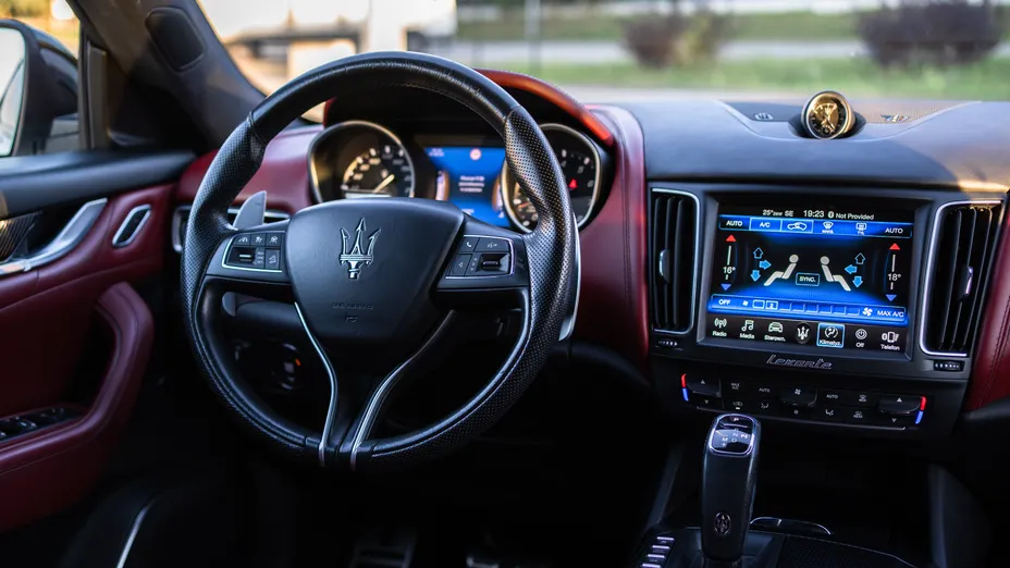 MASERATI Levante Levante Gransport