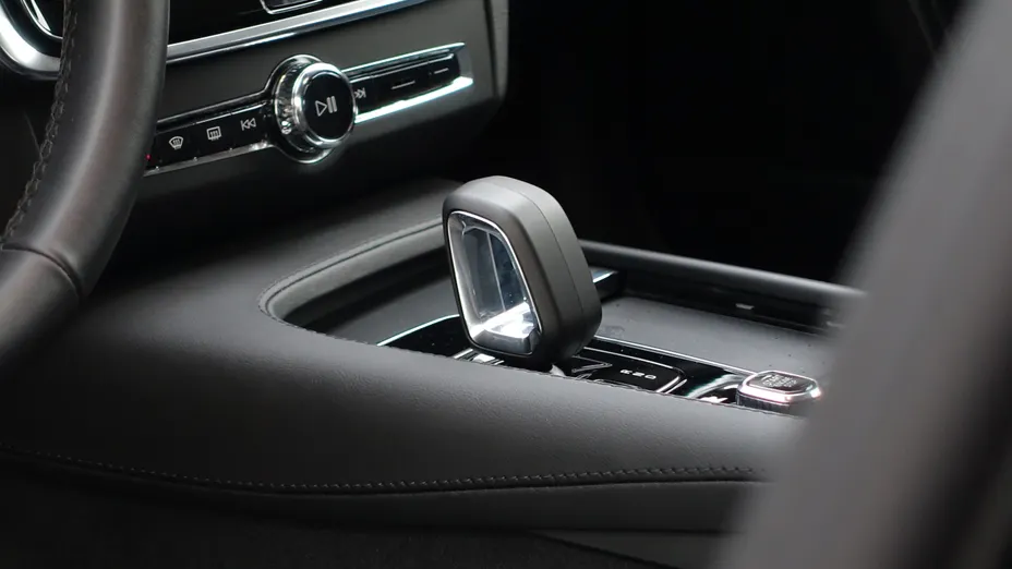 VOLVO V90 V90 CC B5 B AWD Core aut