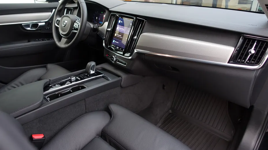 VOLVO V90 V90 CC B5 B AWD Core aut