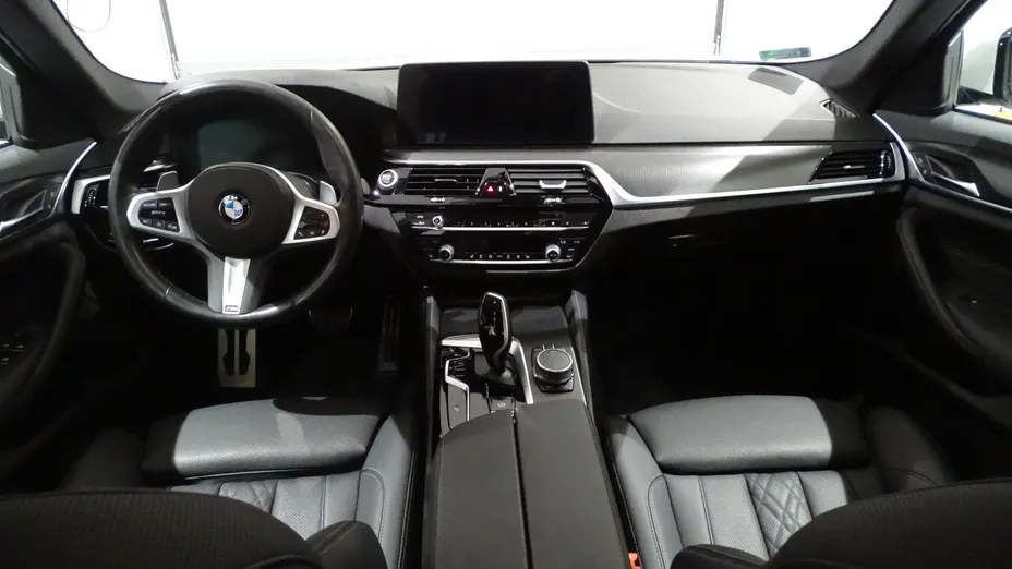 BMW Seria 5 520d xDrive mHEV M Sport sport-aut