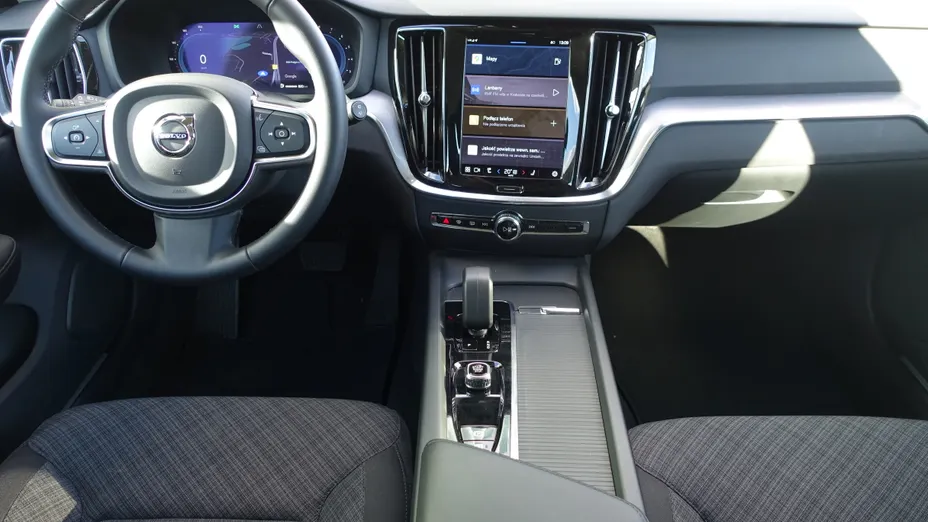 VOLVO V60 V60 B3 B Core aut