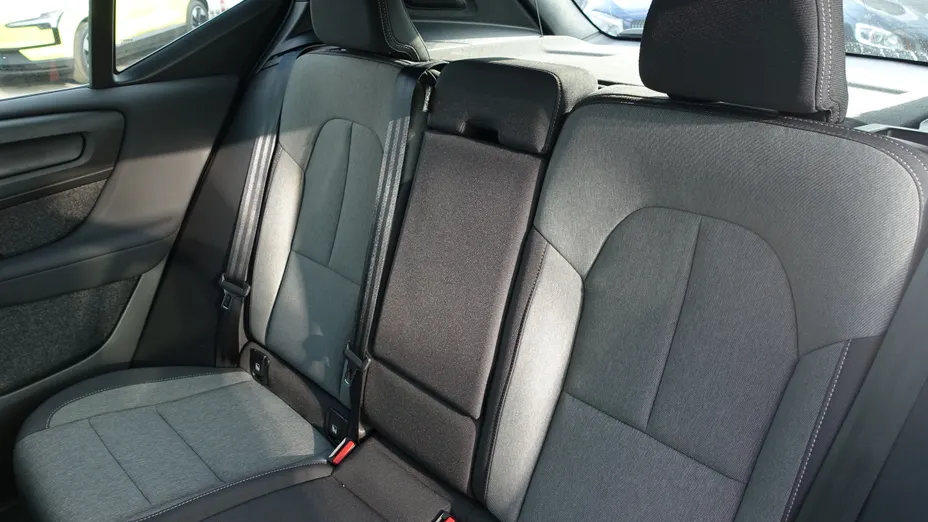 VOLVO XC40 XC40 B4 Plus Dark aut