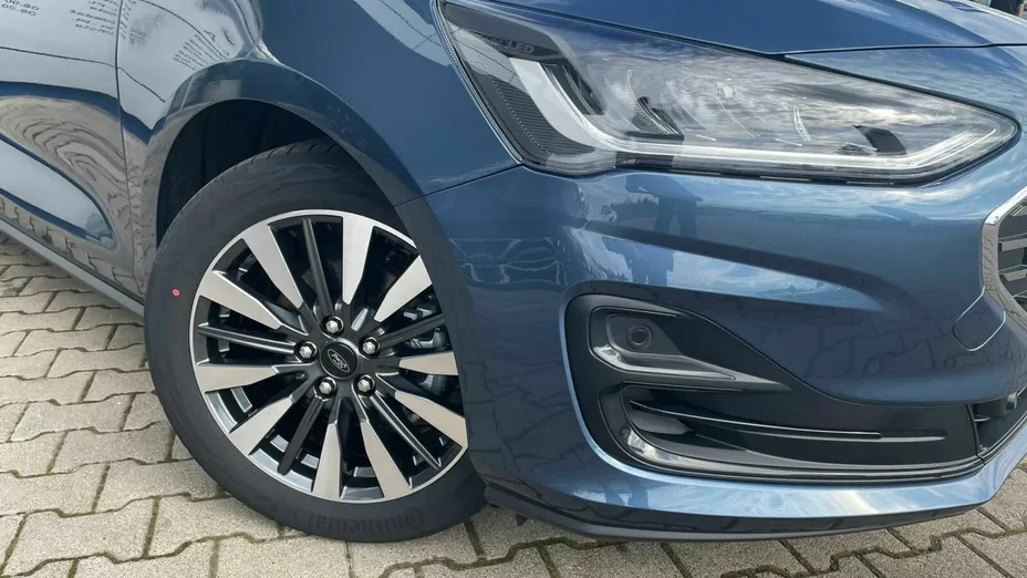 FORD Focus Focus 1.0 EcoBoost mHEV Titanium Nowy