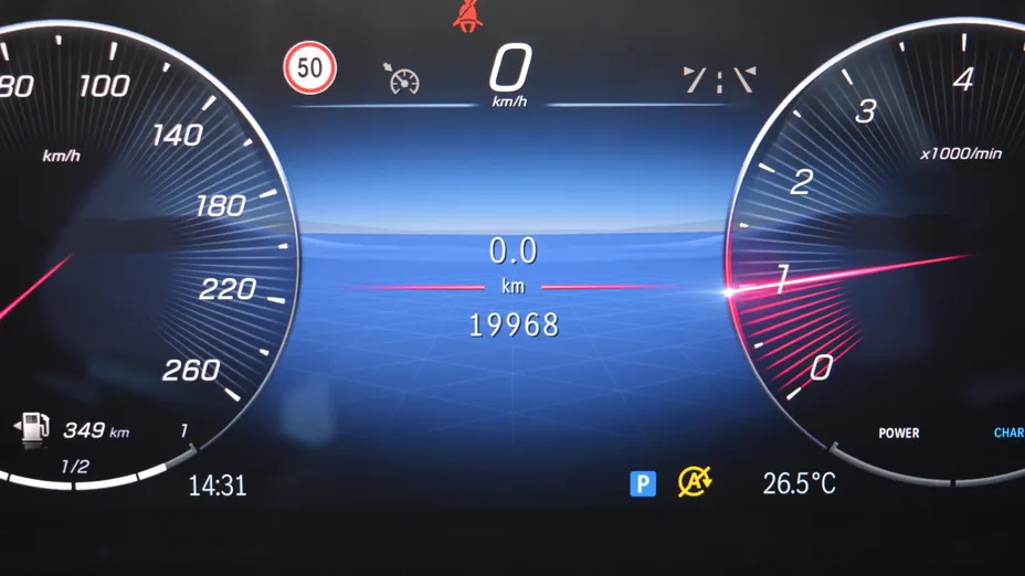 MERCEDES-BENZ GLA GLA 200 mHEV AMG Line 7G-DCT