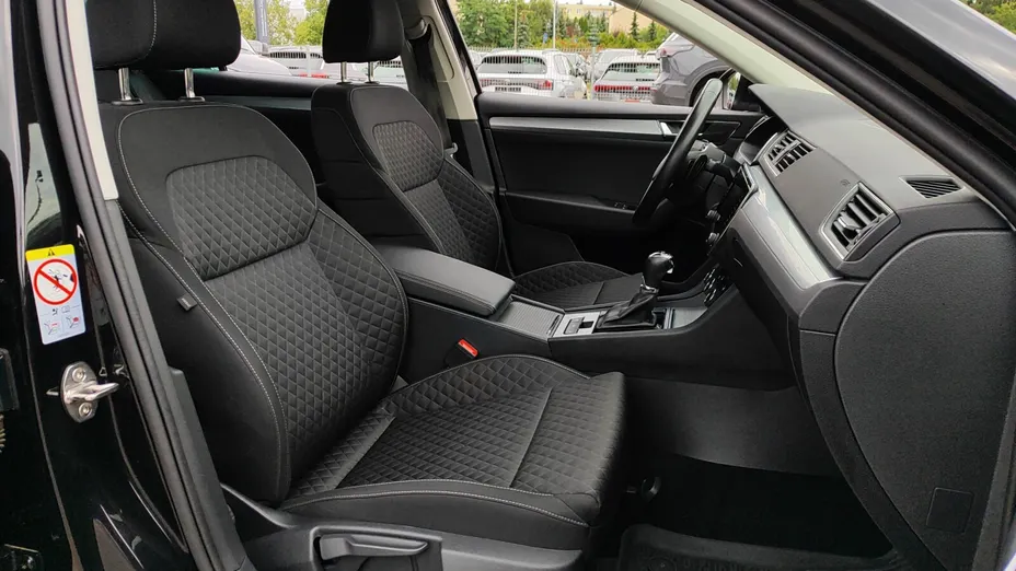 SKODA Superb Superb 2.0 TDI SCR Ambition DSG