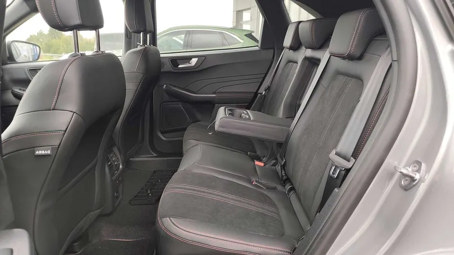 FORD Kuga Kuga 2.5P PHEV FWD ST-Line X eCVT Nowy