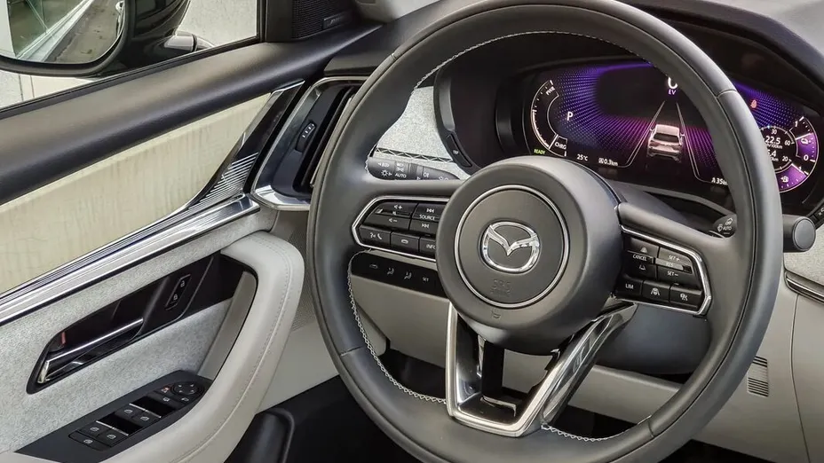 MAZDA CX-60 CX-60 2.5 PHEV Takumi AWD aut