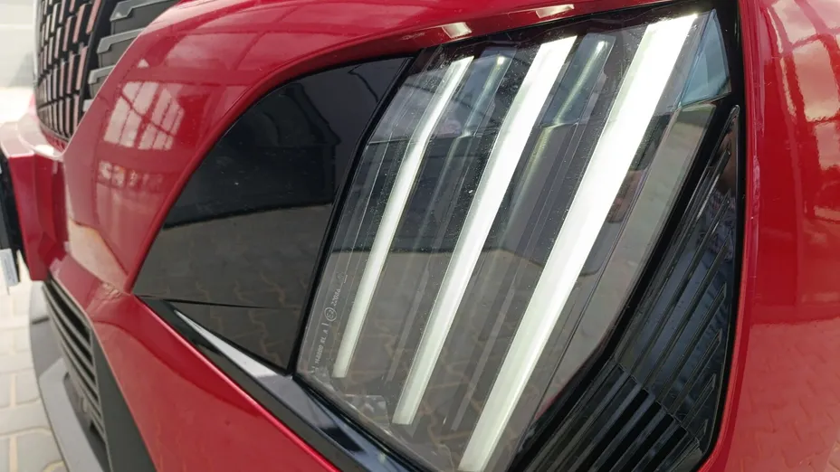 PEUGEOT 2008 2008 PureTech 100 Allure S&S BVM6