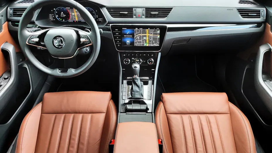 SKODA Superb Superb 2.0 TDI SCR L&K DSG