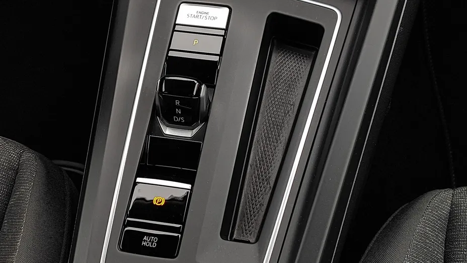 VOLKSWAGEN Golf Golf VIII 2.0 TDI Life