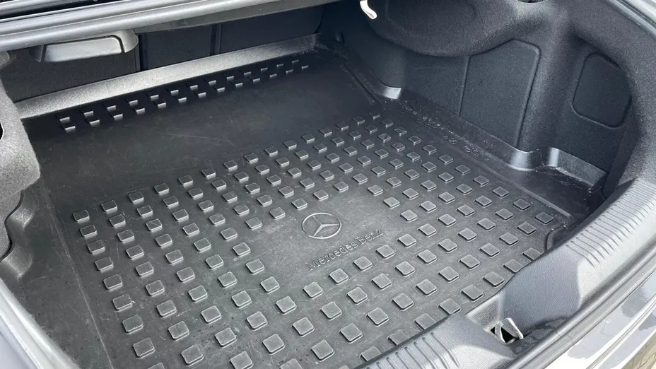 MERCEDES-BENZ CLS CLS 300 d 9G-TRONIC