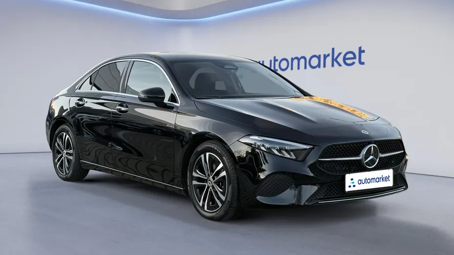 MERCEDES-BENZ A Klasa A 200 7G-DCT