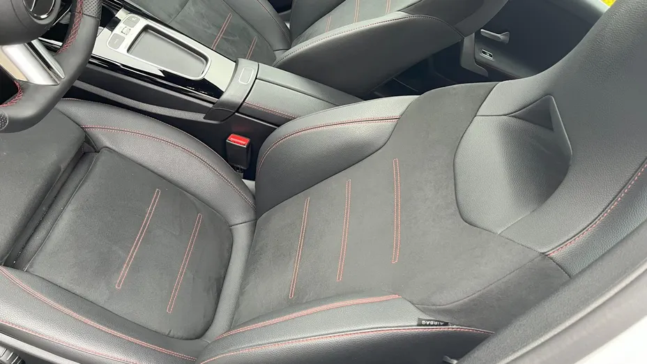 MERCEDES-BENZ A Klasa A 200 AMG Line 7G-DCT