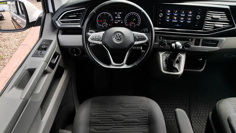 VOLKSWAGEN Transporter Transporter T6 TDI L2 DSG