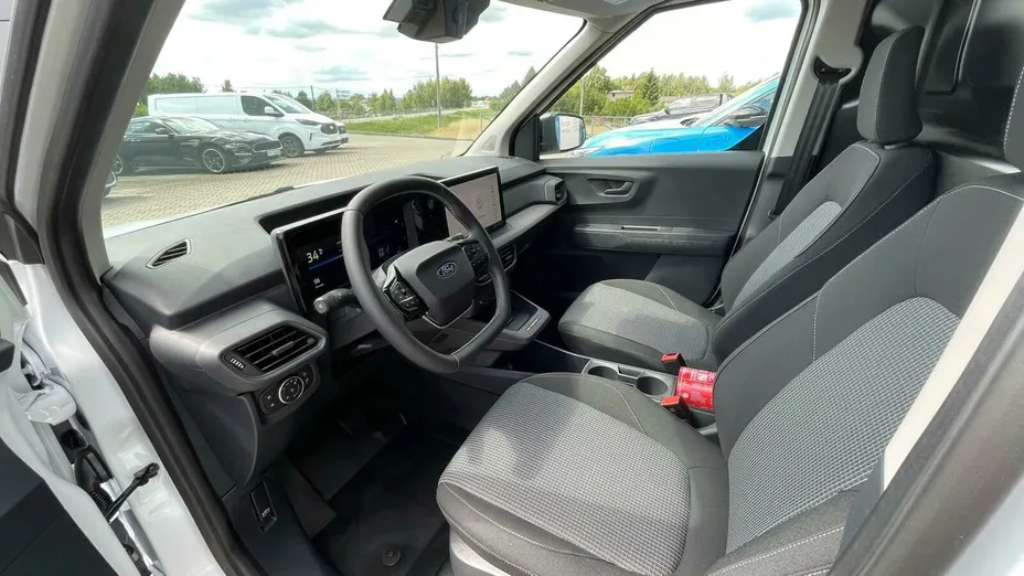 FORD Transit Courier Transit Courier EV Trend Nowy