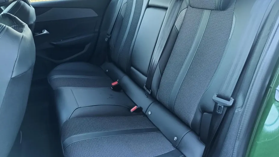 PEUGEOT 308 308 1.2 PureTech Allure Pack S&S EAT8