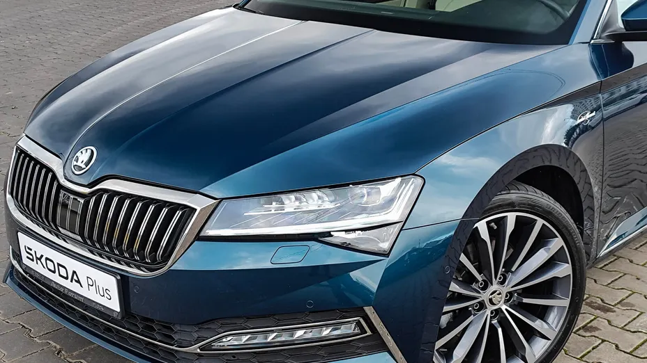 SKODA Superb Superb 2.0 TDI SCR L&K DSG