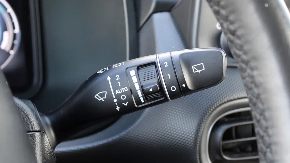 HYUNDAI Kona Kona 1.6 GDI Hybrid Smart DCT