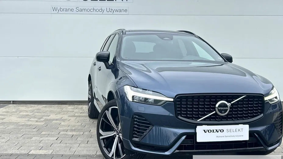 VOLVO XC60 XC60 T8 Plug-In Hybrid AWD Ultimate Dark aut