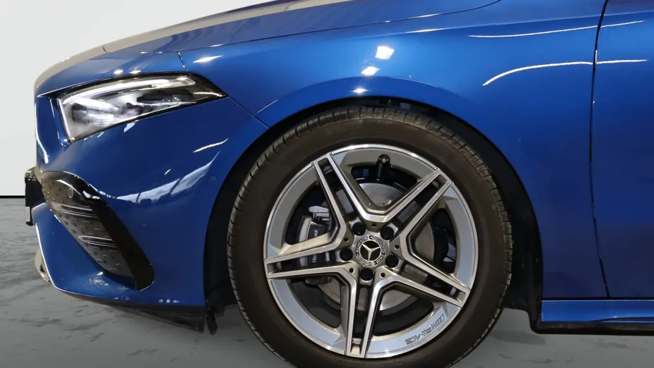 MERCEDES-BENZ A Klasa A 200 AMG Line 7G-DCT