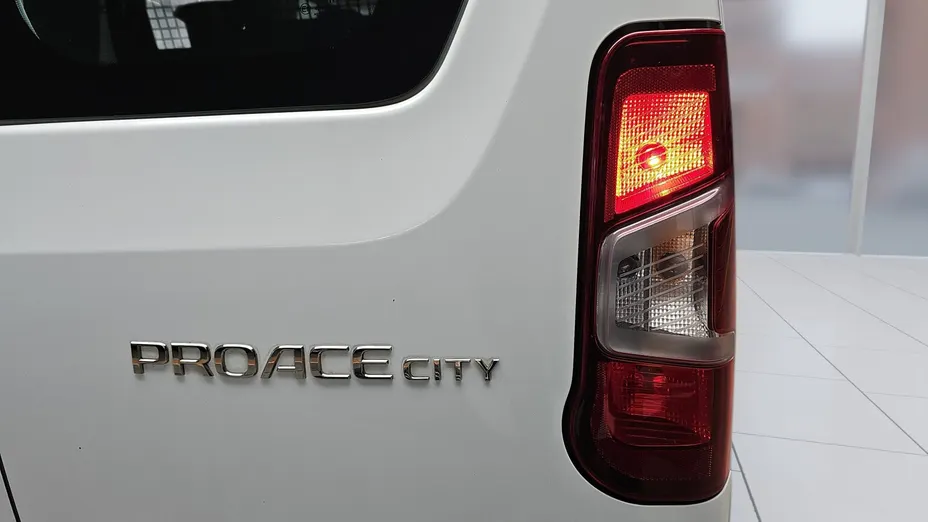 TOYOTA Proace City Proace City 1.5 D-4D Long 2,3t Active (bryg.)