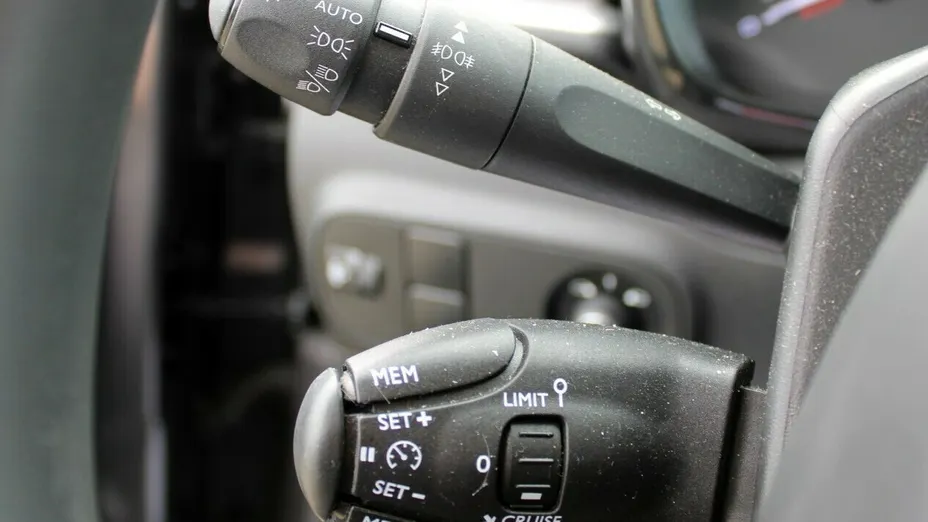 CITROEN C3 C3 1.2 PureTech Shine
