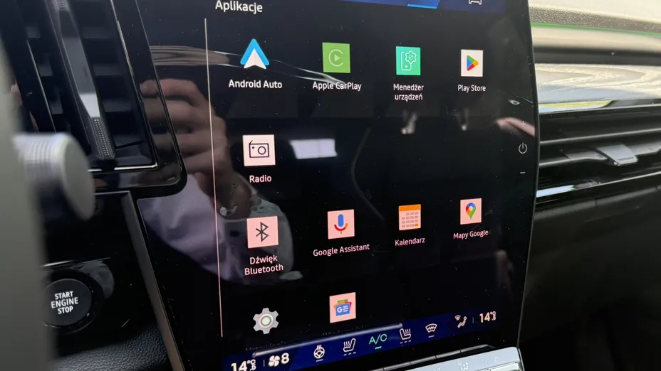 RENAULT Espace Espace 1.2 E-Tech Full Hybrid 200 Iconic MMT 5os. Nowy