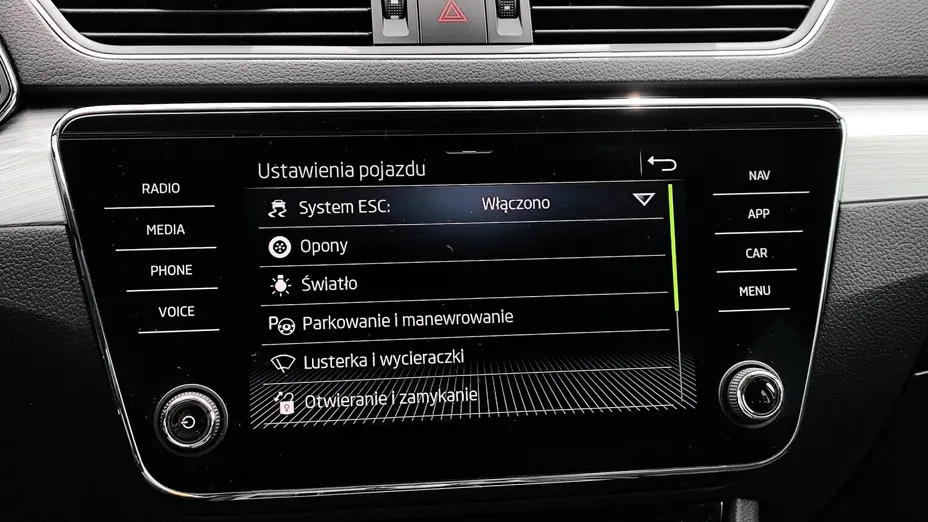 SKODA Superb Superb 2.0 TDI SCR Ambition DSG