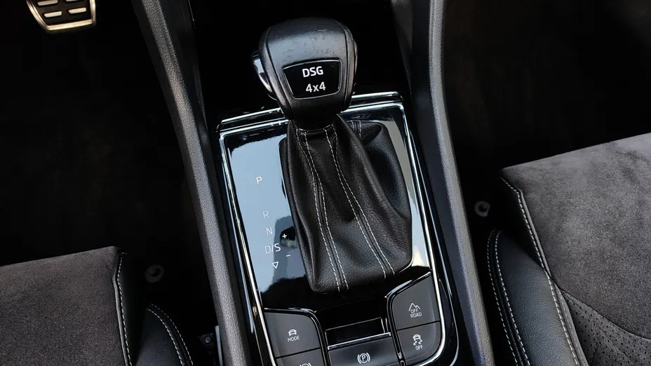 SKODA Kodiaq Kodiaq 2.0 TSI 4x4 Sportline DSG