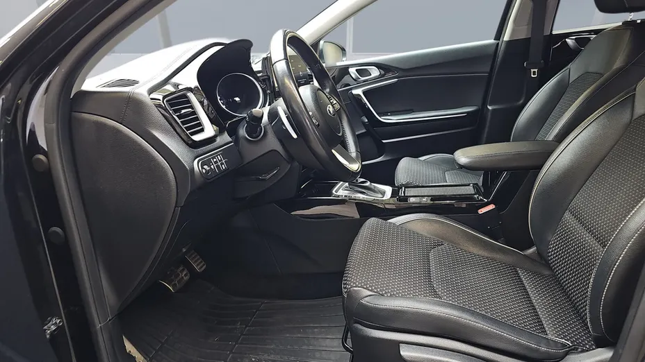 KIA Cee'd Ceed 1.6 CRDi SCR L DCT