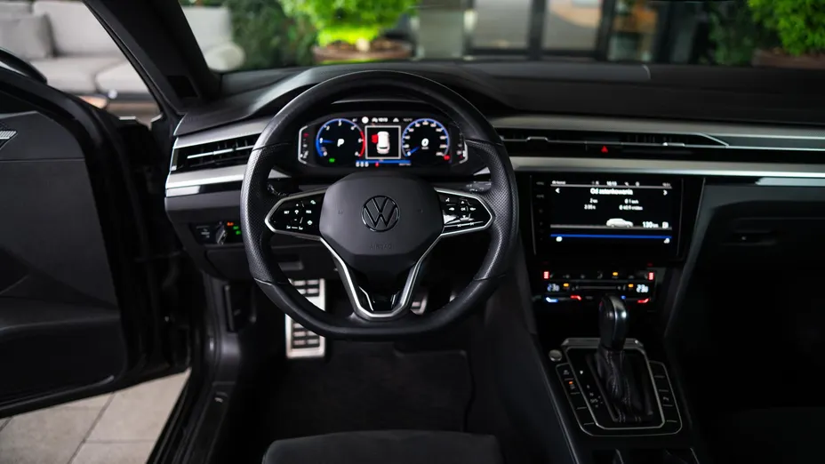 VOLKSWAGEN Arteon Arteon 2.0 TDI R-Line DSG