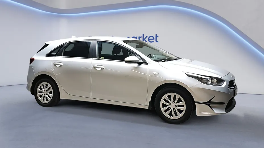 KIA Cee'd Ceed 1.5 T-GDI S