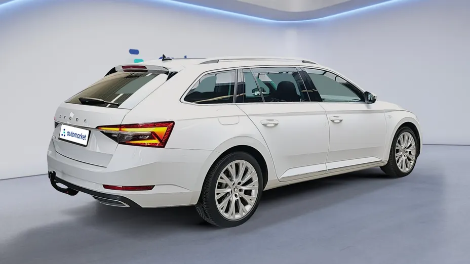 SKODA Superb Superb 2.0 TDI SCR L&K DSG