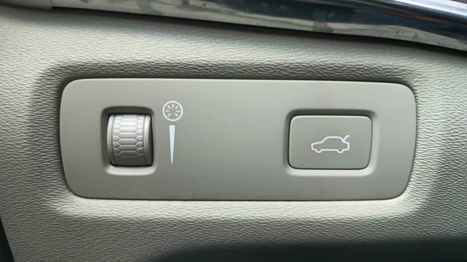 VOLVO S90 S90 B5 B Inscription aut