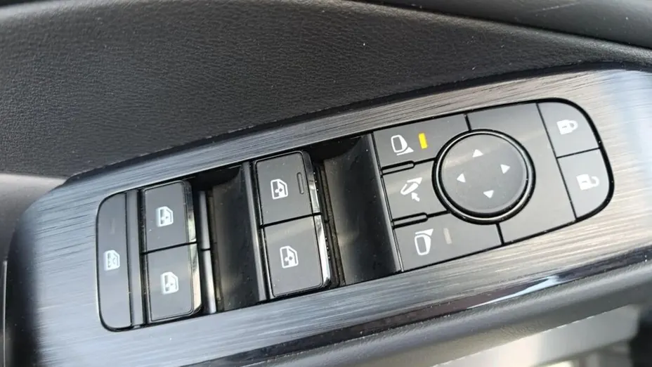 NISSAN Qashqai Qashqai 1.3 DIG-T mHEV N-Connecta