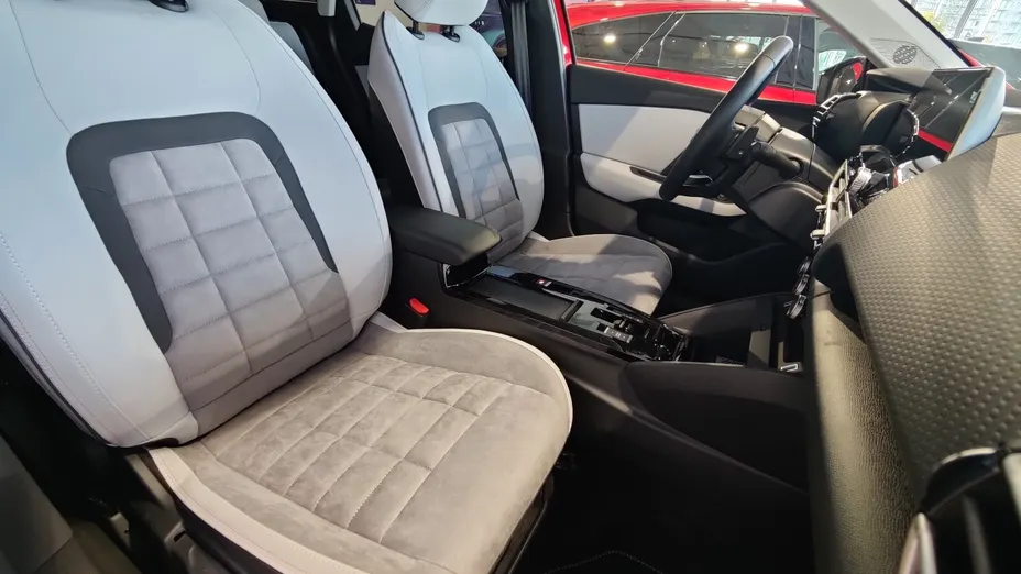 CITROEN C4 C4 1.2 PureTech Plus S&S EAT8