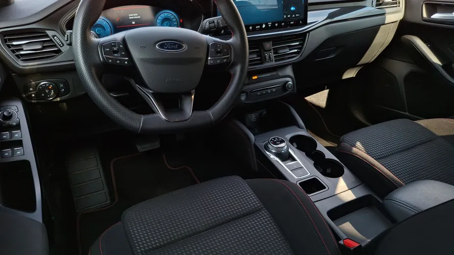 FORD Focus Focus 1.5 EcoBlue ST-Line X aut