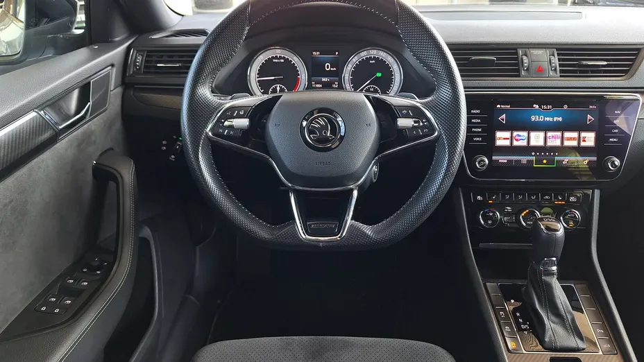 SKODA Superb Superb 2.0 TDI SCR Sportline DSG