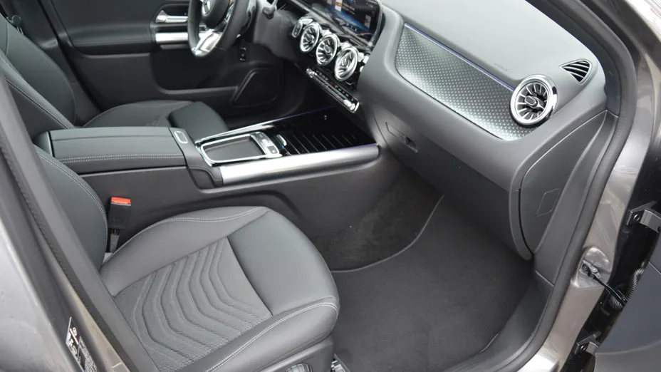 MERCEDES-BENZ GLA GLA 200