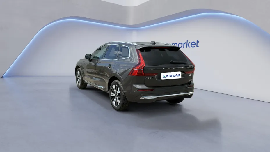 VOLVO XC60 XC60 T6 Plug-In Hybrid AWD Plus Dark aut