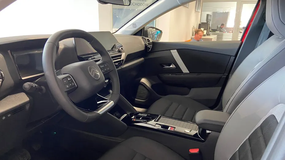 CITROEN C4 X C4 X 1.2 PureTech Plus S&S EAT8 Nowy