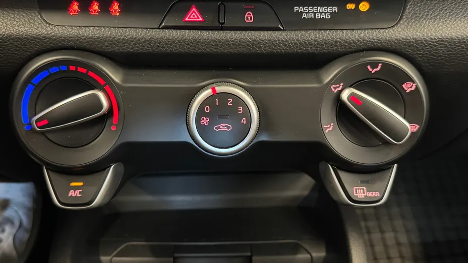 KIA Rio Rio 1.0 T-GDI M