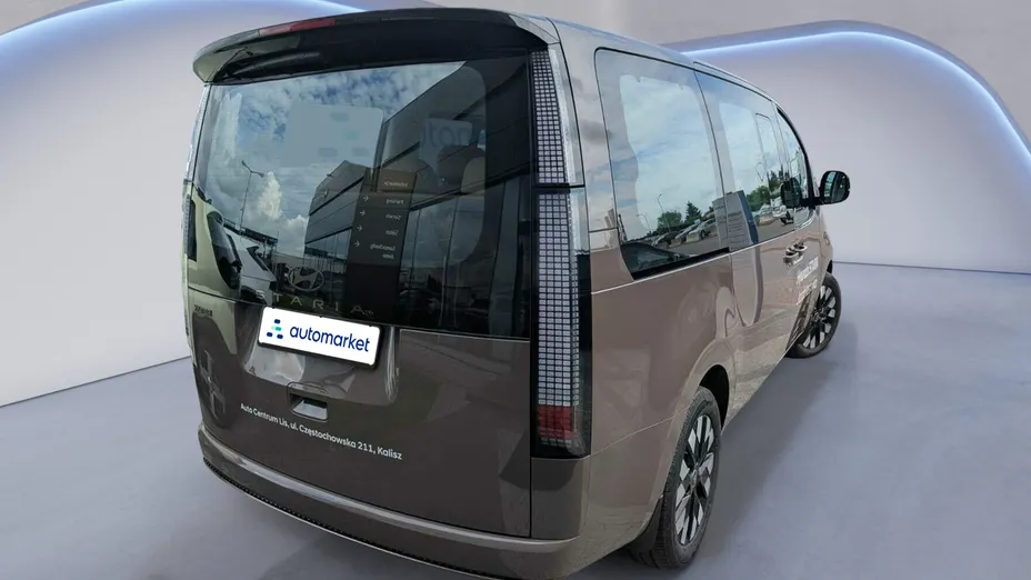 HYUNDAI Staria Staria 1.6 T-GDI HEV Luxury aut Nowy