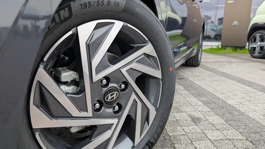 HYUNDAI i20 i20 1.2 Modern Nowy