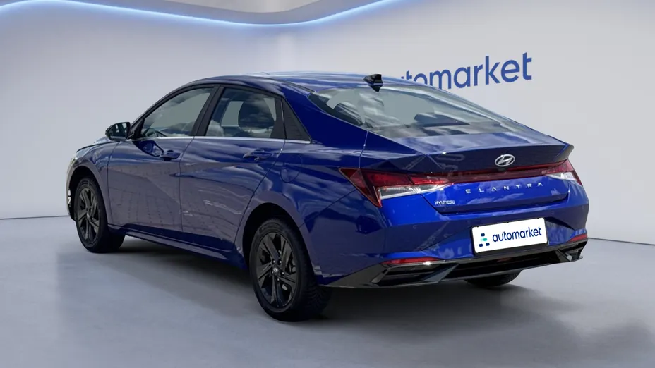 HYUNDAI Elantra Elantra 1.6 Smart
