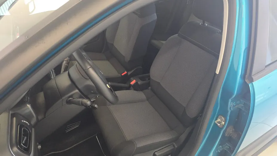 CITROEN C3 C3 1.2 PureTech Shine EAT6