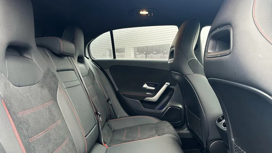 MERCEDES-BENZ A Klasa A 200 7G-DCT